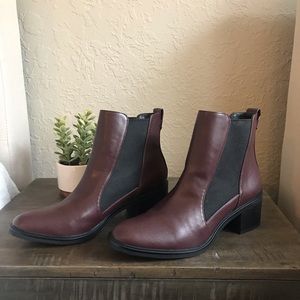 Zara Maroon Boots